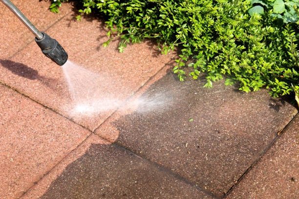 Best Deck Cleaning Services  in Hazelwood, MO